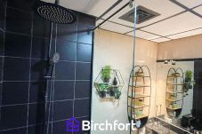 Ferienwohnung in Dubai - Birchfort - High Quality Spacious Studio Unit