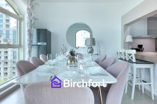 Apartamento en Dubai - Birchfort Modern 2BHK Canal View