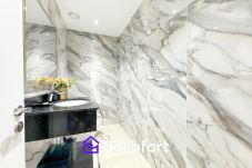 Apartment in Dubai - Birchfort - Fully Renovated Luxury 2BR at JBR