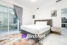 Apartment in Dubai - Stylish Stay Steps from the Marina