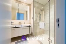 公寓 在 Dubai - Spacious 3BR + Maid with Amazing View